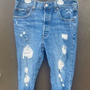 Levi’s High Waisted Mom Jeans